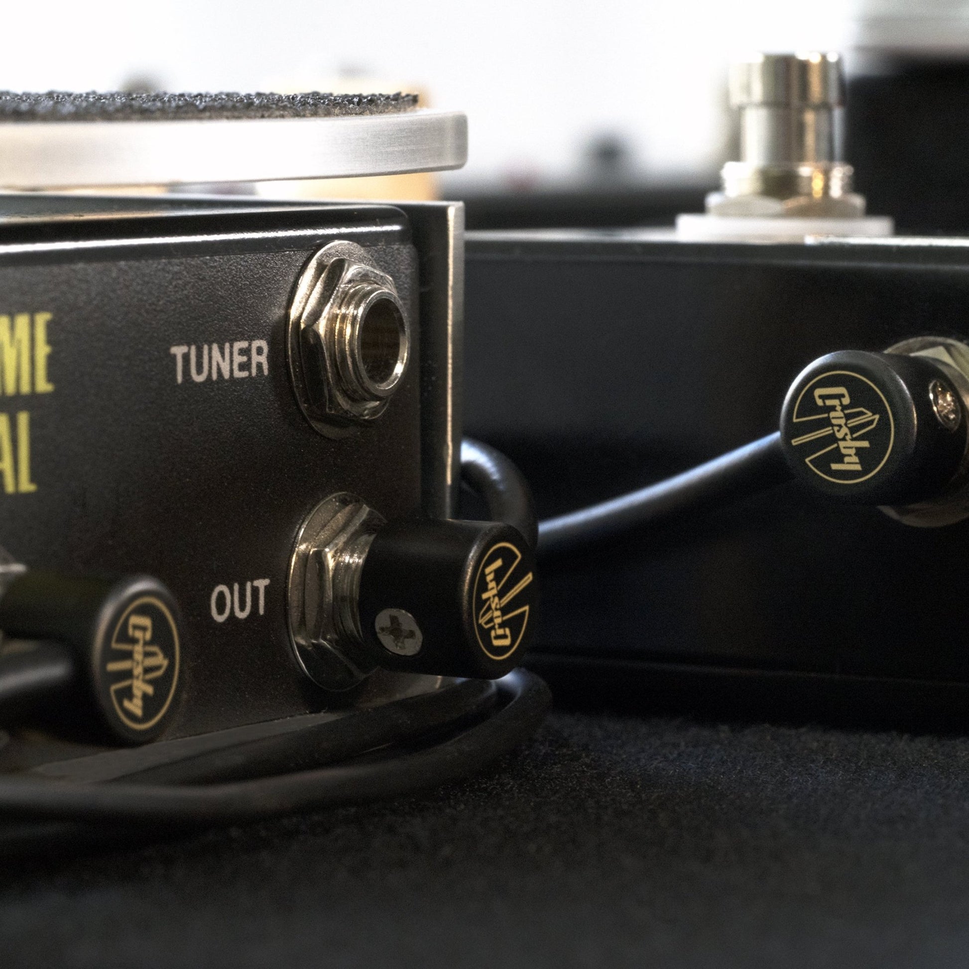 The Solderless Pedalboard Cable Kit | No Cable Stripping Required, 10 ft of Cable & 10 Connectors